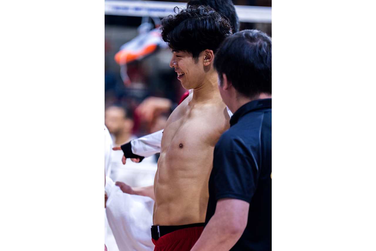 拉里, 们第一次处 拉里, 们第一次处